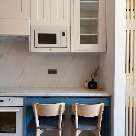 The Balaton Nest! 아파트 Alsóörs